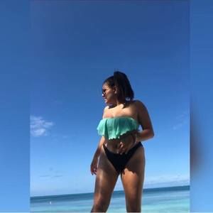 Meet your Posher, Mónica